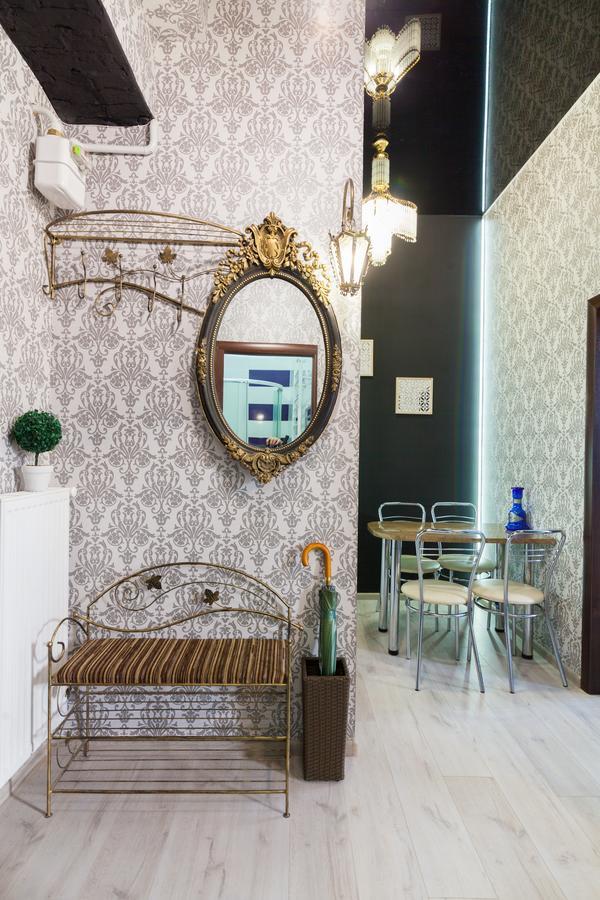 Austrian Apartments Leopolli Near Railway Station Lviv Bagian luar foto